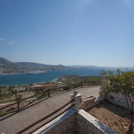 Faros Complex Πάρος