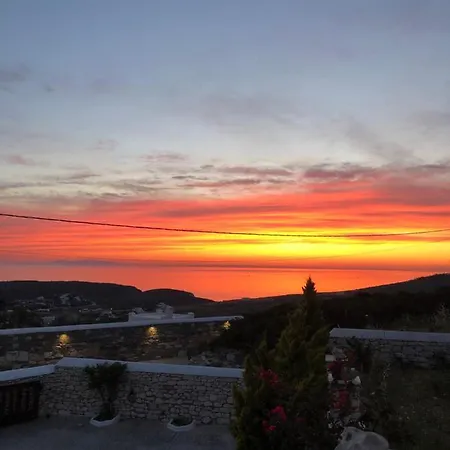 Faros Complex Πάρος